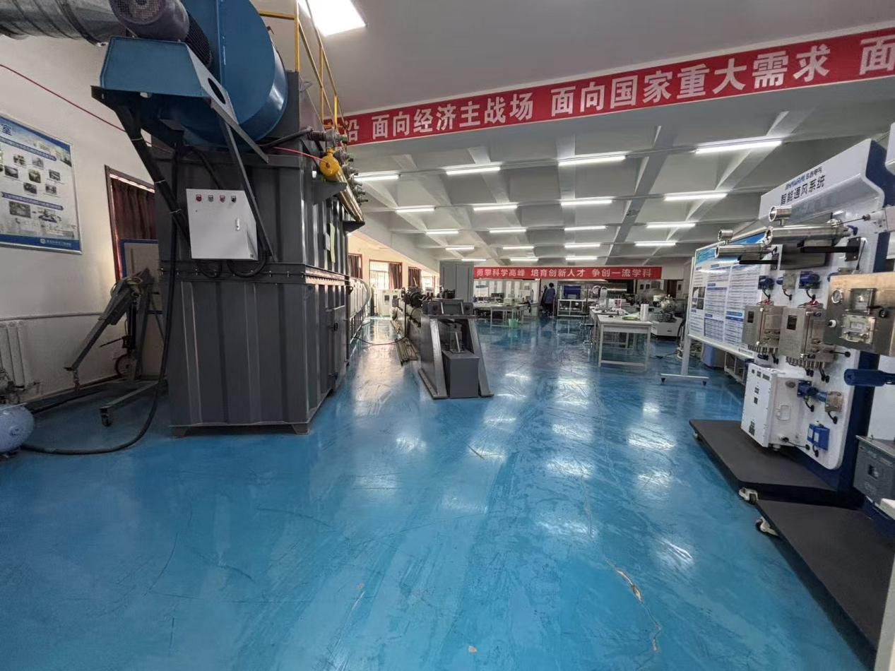 说明: 气体与粉尘爆炸防控实验室-主要实验设备